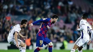 围内跻身前 围内跻身前